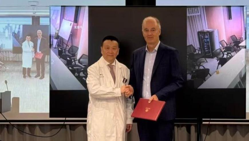 2025年今晚新澳门彩开奖结果I,特朗普上任在即 “三把火”烧得,确保成语解释落实的问题_铂金版V2.9